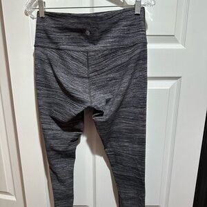 LULULEMON black and white striped leggings